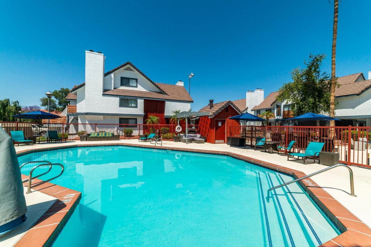 Metro Phx Studio Queen Sleeps 4 Heated Pool Phoenix Exteriér fotografie